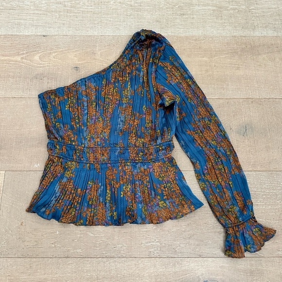 Skies Are Blue One-Shoulder Blue and Brown Blouse - Picture 5 of 7